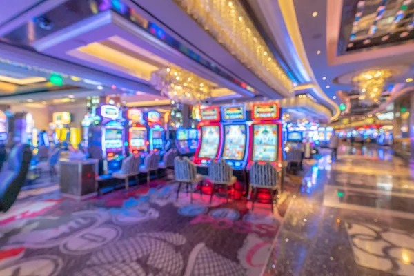 Live-dealer casino gameplay
